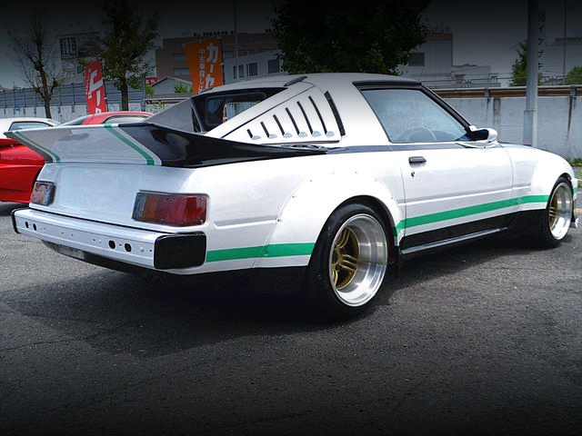 Rear exterior of WORKS WIDEBODY SA22C SAVANNA RX-7.
