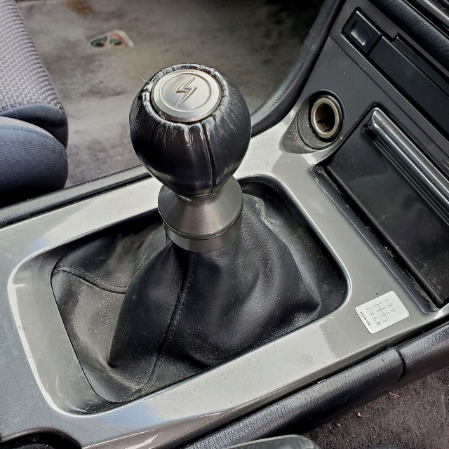 6-SPEED MANUAL TRANSMISSION.