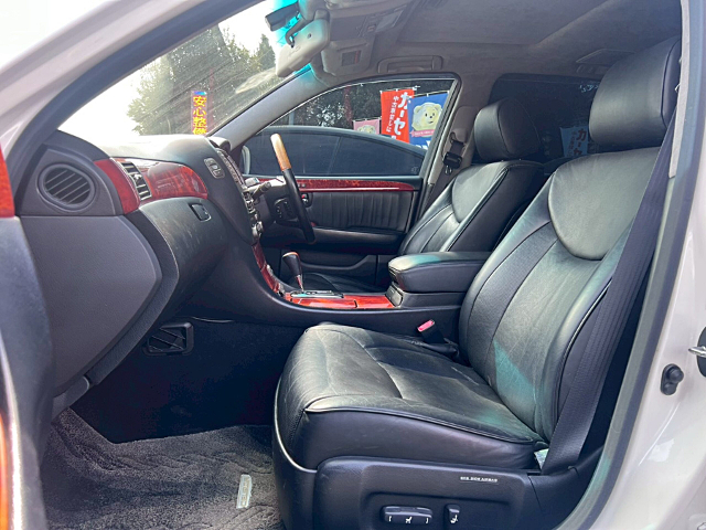 Seats of Stance Custom UCF31 CELSIOR C-SPEC INTERIOR SELECTION.