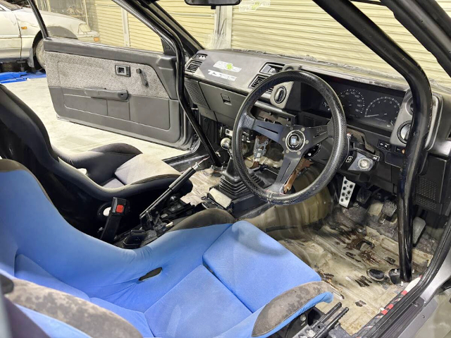 Interior of AE86 COROLLA LEVIN.