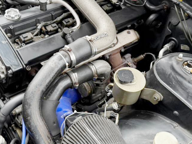 Turbocharger of Stance 6th Gen NISSAN LAUREL.