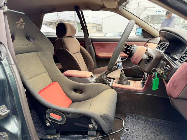 Seats of Stance 6th Gen NISSAN LAUREL.
