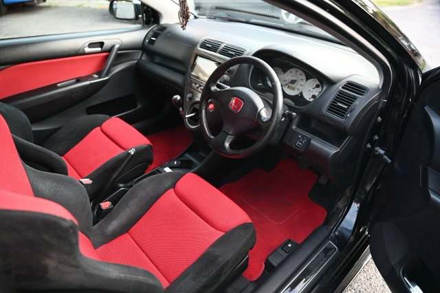 Seats of EP3 HONDA CIVIC TYPE-R.