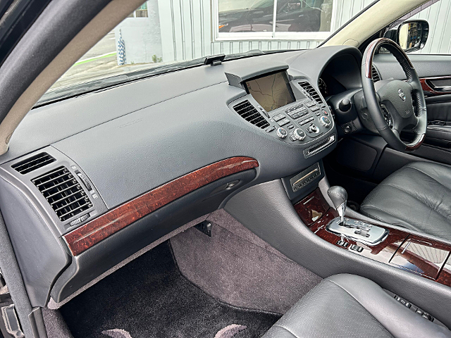Interior of GF50 CIMA 450VIP.
