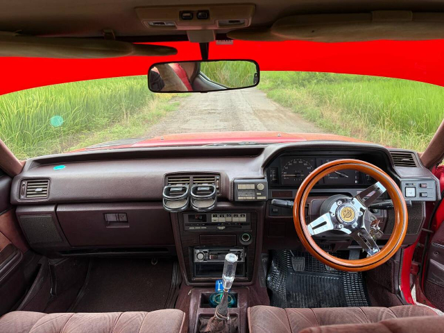 Dashboard of Kaido Racer GX71 MARK II GRANDE.
