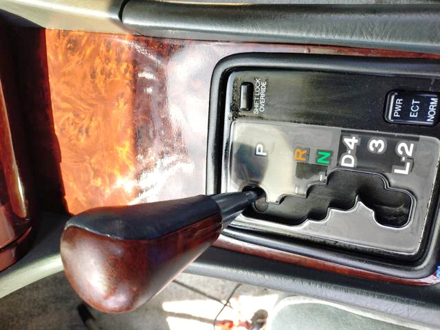 Schworen AUTOMATIC TRANSMISSION.