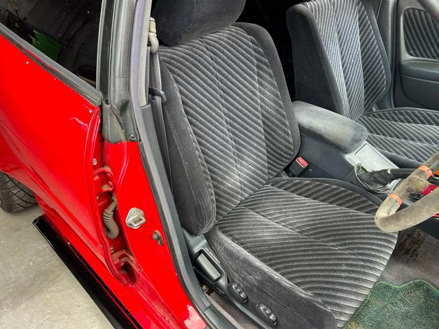 Driver side seat of KAZAMA WIDBODY JZX100 CHASER TOURER-V.