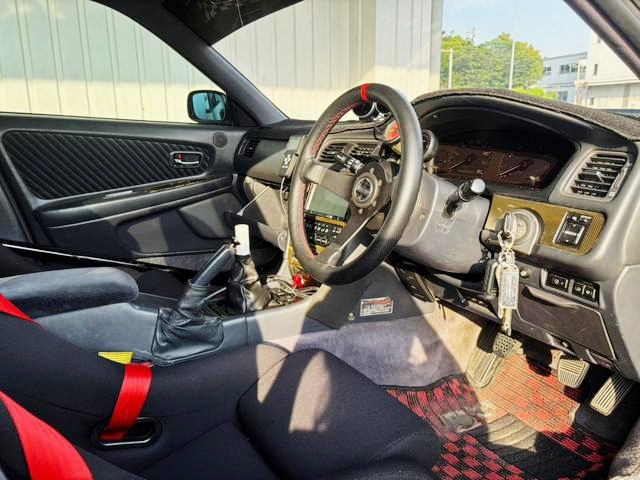 Interior of WIDEBODY JZX100 CHASER TOURER-V.