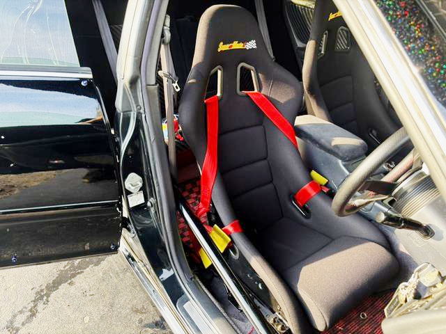 Driver Side seat of WIDEBODY JZX100 CHASER TOURER-V.