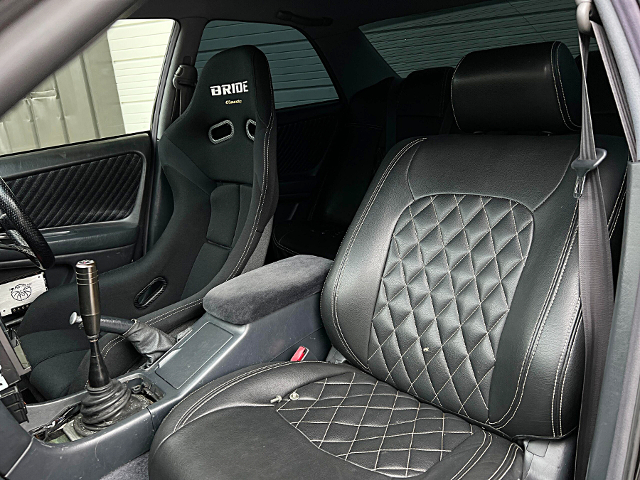Passenger Seat of WIDEBODY JZX100 MARK II TOURER-S.