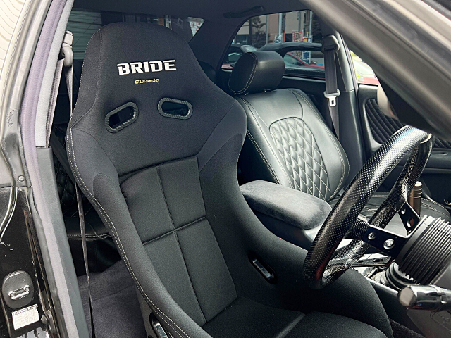 driver seat of WIDEBODY JZX100 MARK II TOURER-S.