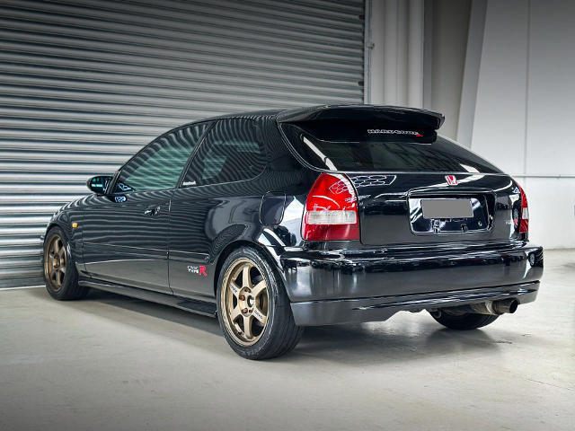 Rear exterior of EK9 CIVIC TYPE-R.