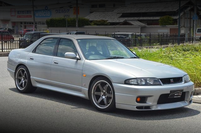 Front exterior of R33 Skyline 4-door GT-R AUTECH Version 40th Anniversary.