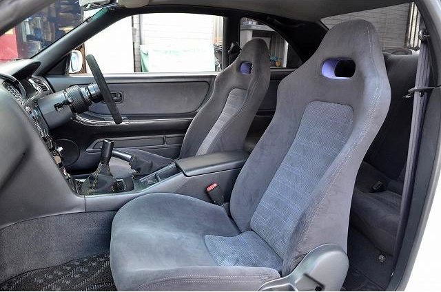 Seats of R33 SKYLINE GT-R.