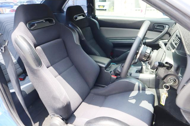 Seats of Z-TUNE GT-R style R34 SKYLINE 2-DOOR GT.