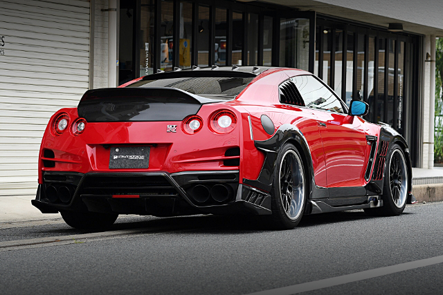 Rear exterior of TOPSECRET COMPLETE CAR R35 NISSAN GT-R PURE EDITION.