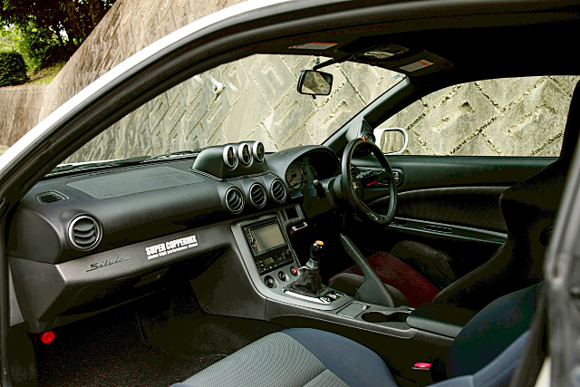 Interior of S15 SILVIA SPEC-R.