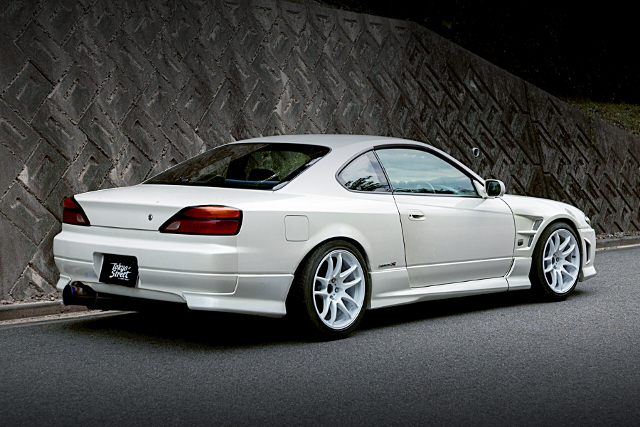 Rear exterior of S15 SILVIA SPEC-R.