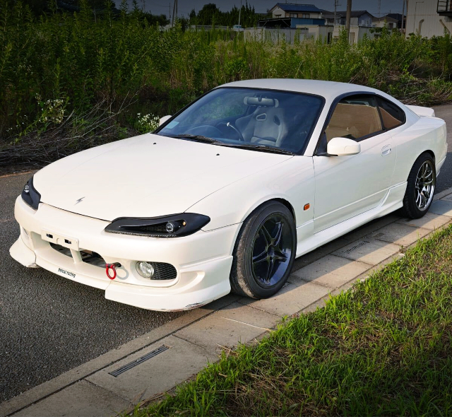 Front exterior of S15 NISSAN SILVIA.
