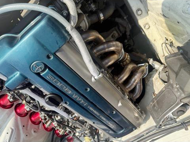 Exhaust Manifold on 2JZ.