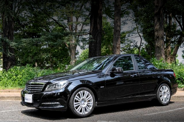 Front Exterior of W204 Mercedes-Benz C200 BlueEFFICIENCY With PICKUP TRUCK CONVERSION.
