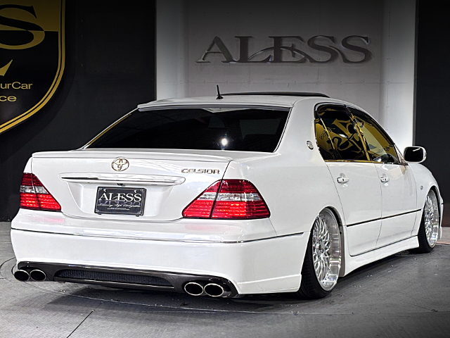 Rear exterior of JDM VIP modified UCF30 CELSIOR 4.3 eR SPECIFICATION.