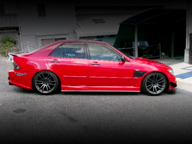 Right-Side exterior of S-ONE DEMO CAR ALTEZZA RS200 Z-EDITION.