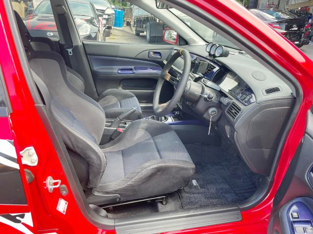 Interior of APR livery LANCER EVOLUTION VIII GSR.