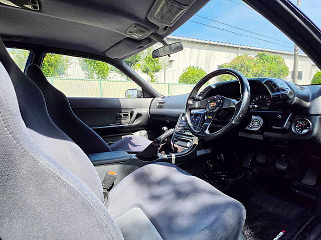 Interior of BNR32 SKYLINE GT-R.