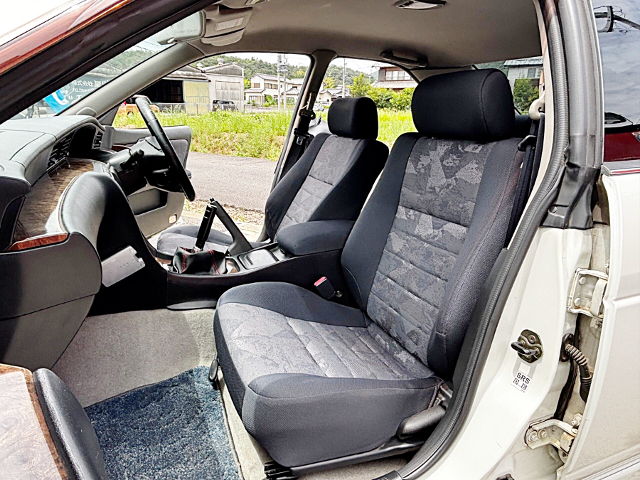 Seats of C35 LAUREL CLUB S TYPE X.