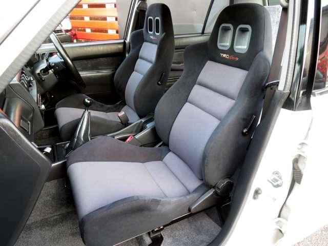 TRD seats of SXS13Y COMFORT GT-Z SUPERCHARGER.