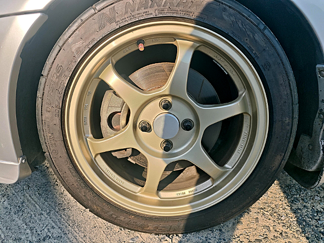 Front Rim of EG2 CR-X DELSOL SiR.