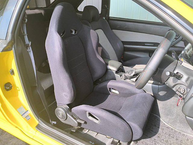 Seats of ER34 SKYLINE 2-DOOR 25GT TURBO.