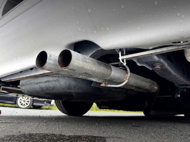 Dual Exhaust Mufller.