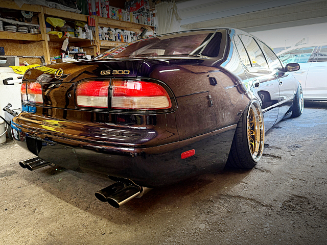 Rear exterior of JZS147 ARISTO 3.0V of AT.