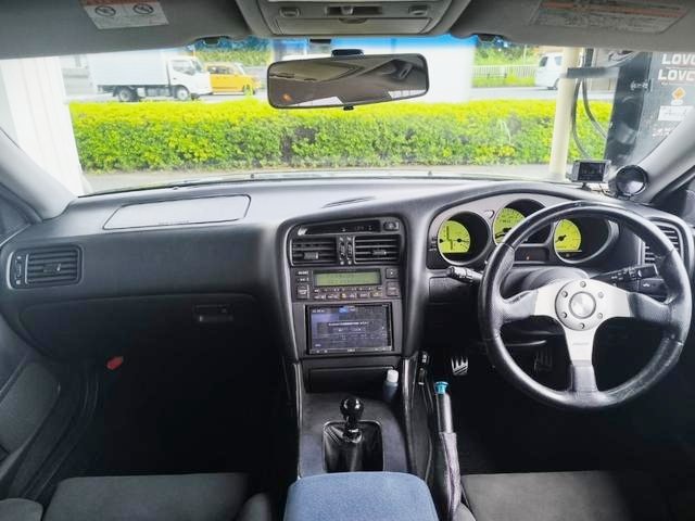 Interior of JZS161 ARISTO V300 VERTEX EDITION.