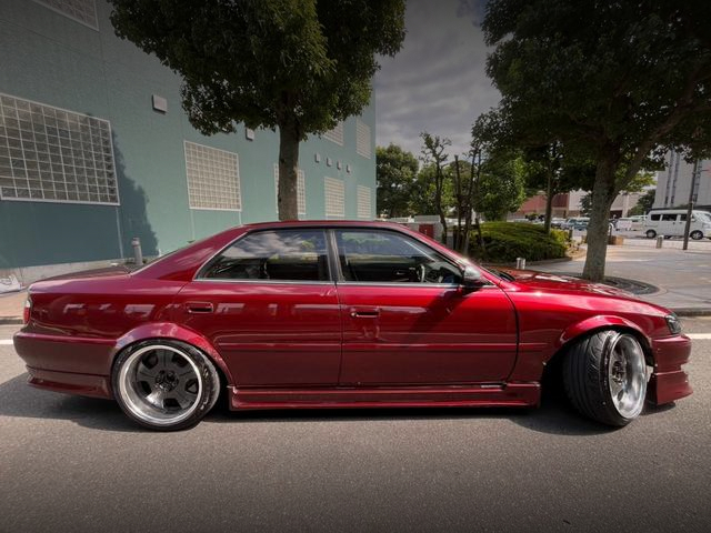 Side exterior of WIDEBODY JZX100 CHASER TOURER-V.