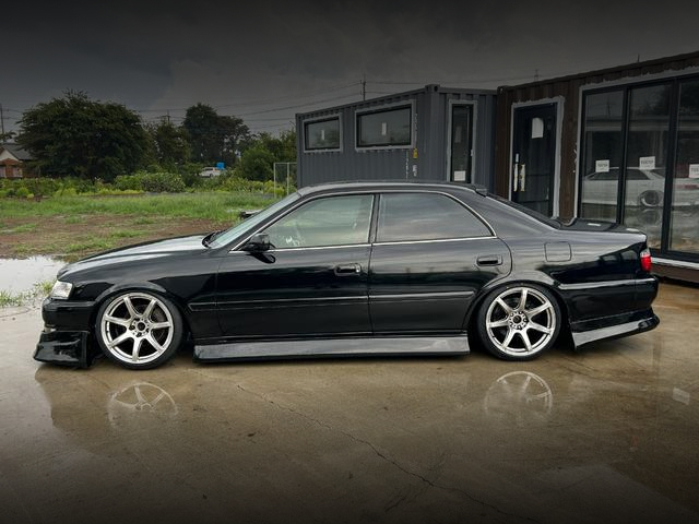 Left-Side exterior of JZX100 CHASER TOURER-V.