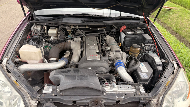 VVT-i 1JZ-GTE 2500cc turbo engine.