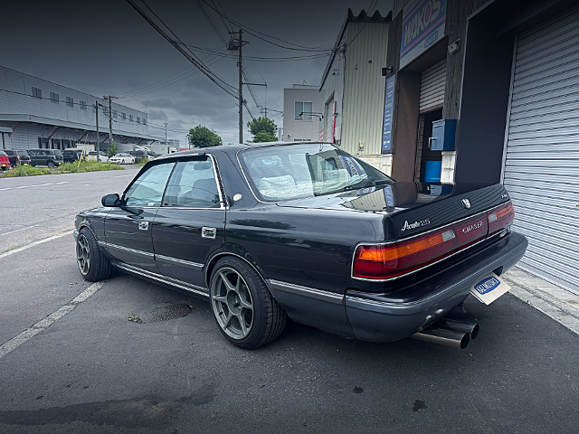 Rear exterior of JZX81 CHASER 2.5 AVANTE.