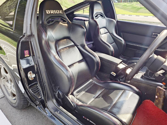 Seats of PZ31 FAIRLADY Z 200ZR-II.