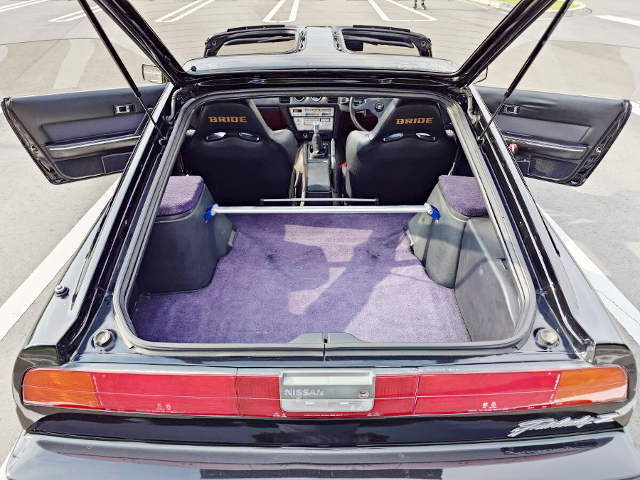 TRUNK space of PZ31 FAIRLADY Z 200ZR-II.