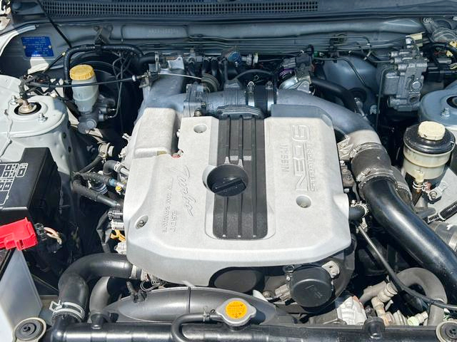 NEO-6 RB25DET TURBO ENGINE.