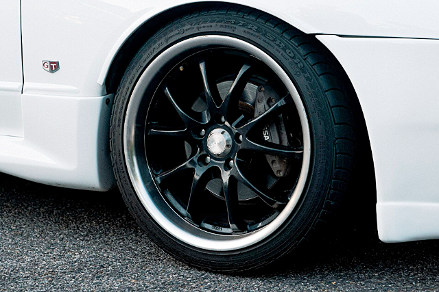 Front Rim of R32 SKYLINE 2-DOOR GTS-t TYPE-M.