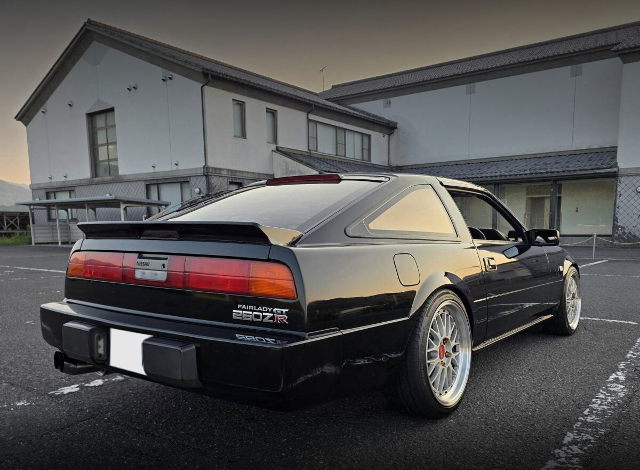 Rear exterior of PGZ31 FAIRLADY Z 200ZR.
