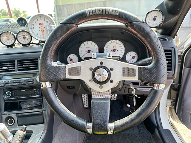 Speed cluster of R34 SKYLINE 4-DOOR.