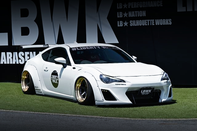 Front exterior of LB-WORKS WODEBODY ZN6 TOYOTA 86GT.
