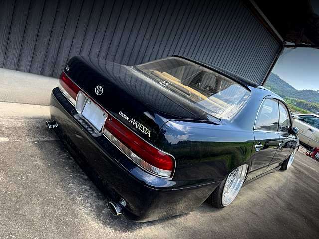 Rear exterior of Bagged UZS141 CROWN MAJESTA 4.0 C-TYPE.