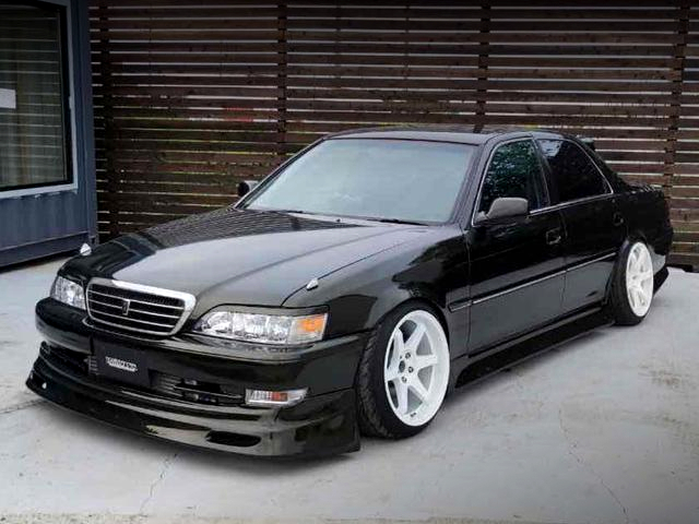 Front exterior of JZX100 CRESTA ROULANT G.