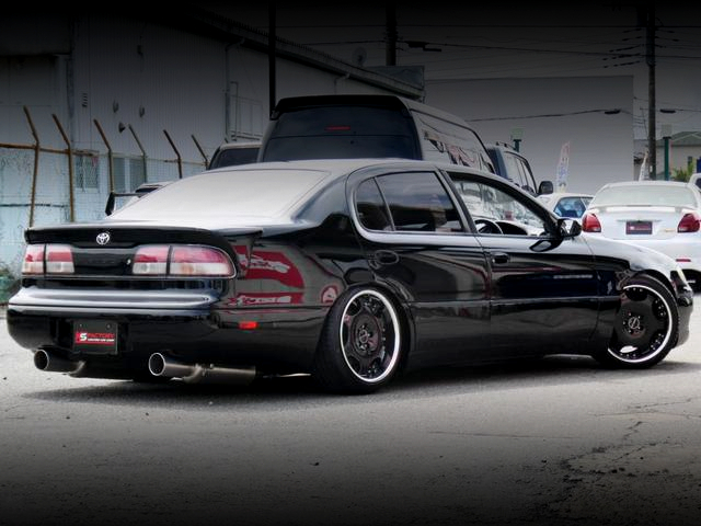 Rear exterior of 1st Gen ARISTO.
